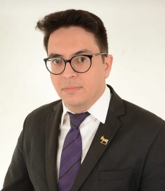 Dr. Erik Henrique Rodrigues dos Santos